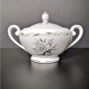 Vintage Diamond China Romance White Rose Sugar Bowl With Lid Roses Japan 1950s